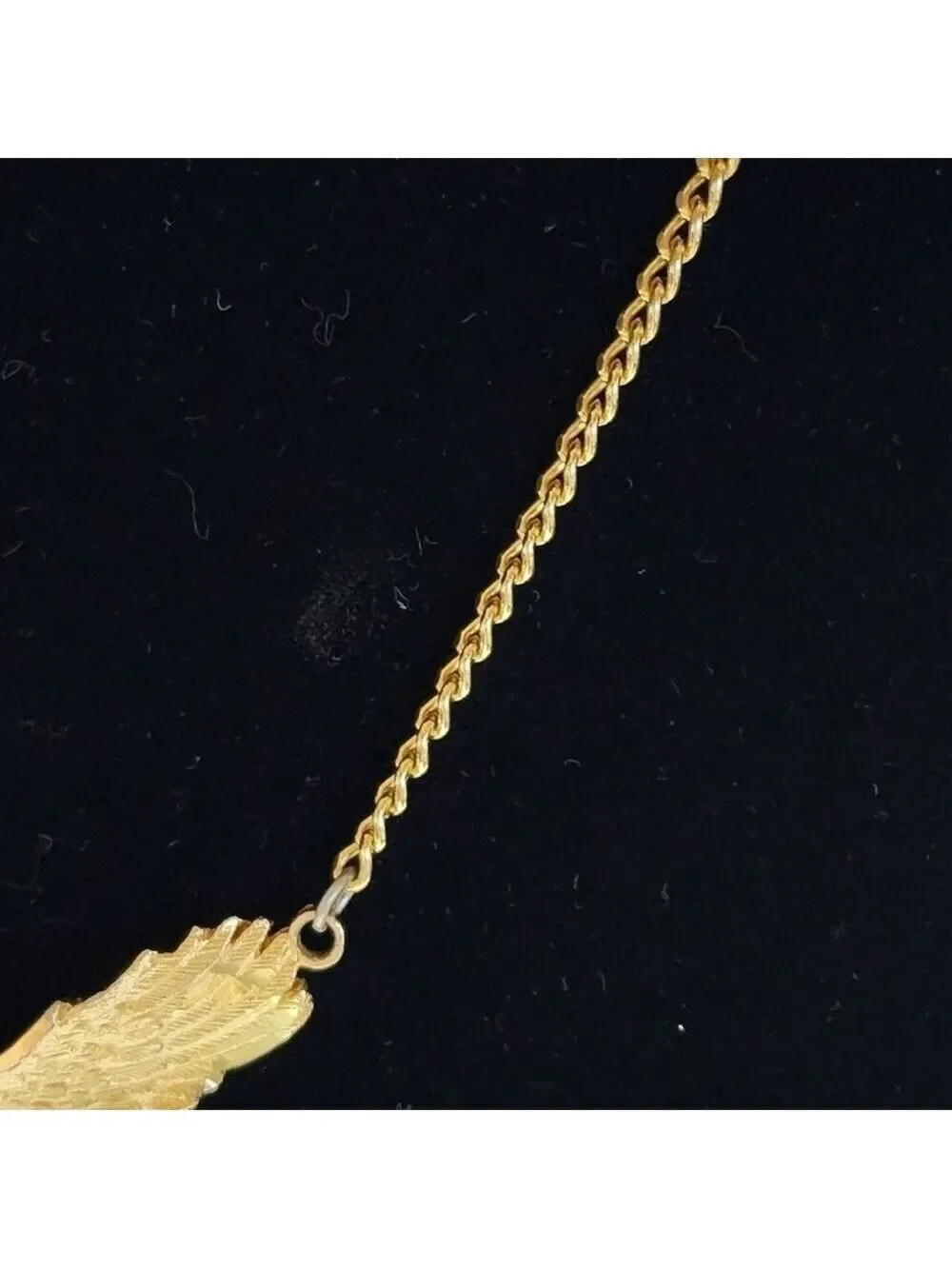 Vintage Mans Large Goldtone 3D Eagle Hawk pendant Necklace 20